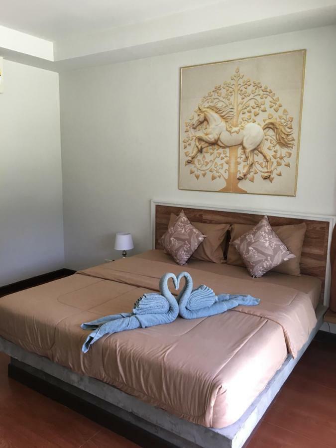 The Herbal Khao Lak Exterior foto